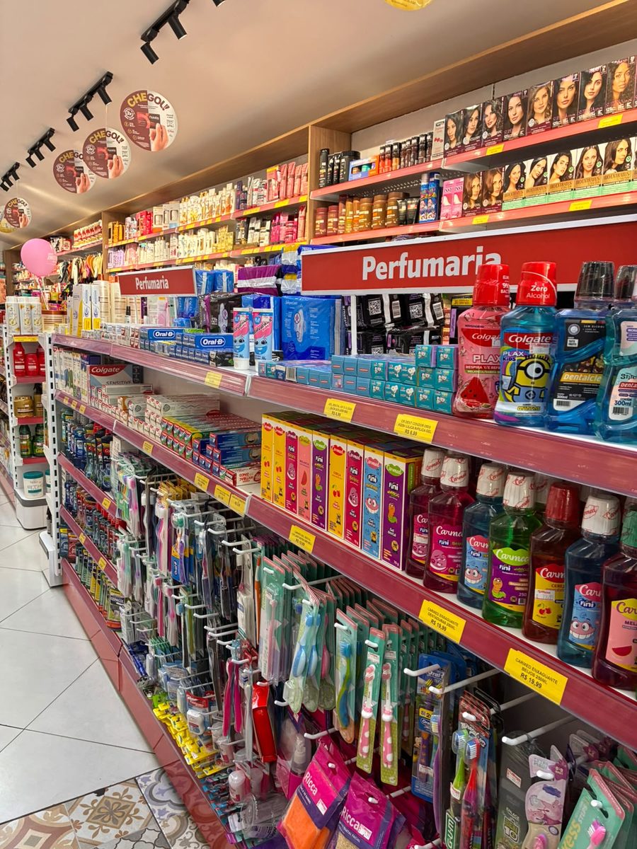 Corredor de perfumaria e cosméticos premium